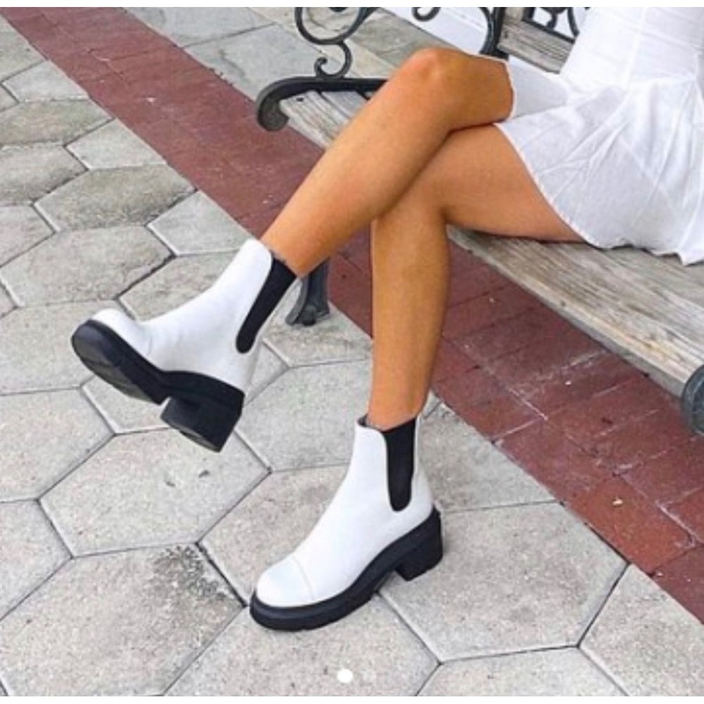 NWT Stuart Weitzman Norah Chelsea Boot Women White Black Lug Sole Mod Edgy